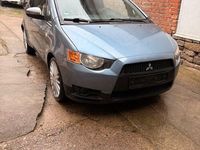Gebraucht Mitsubishi Colt 95 PS (69 kW) 2009 Blau Kleinwagen