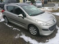 Gebraucht Peugeot 207 Tendance 73 PS (53 kW) 2008 Aschgrau/metalliclackierung Kombi