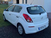 Gebraucht Hyundai i20 Trend 86 PS (63 kW) 2012 Weiß Kleinwagen