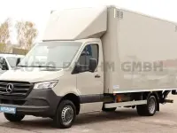 Gebraucht Mercedes Sprinter 163 PS (119 kW) 2020 Steingrau Van