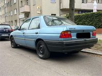 Usado Ford Orion 1992 Azul Sedan