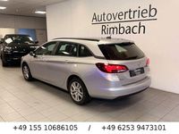 Gebraucht Opel Astra Edition 105 PS (77 kW) 2022 Silber Kombi