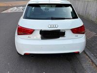 Gebraucht Audi A1 90 PS (66 kW) 2011 Weiß Kleinwagen