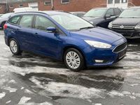 Gebraucht Ford Focus Business Edition 120 PS (88 kW) 2015 Blau Limousine