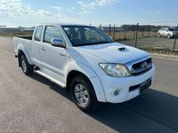 Gebraucht Toyota HiLux 120 PS (88 kW) 2010 Weiß Pickup
