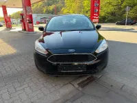 Second-hand Ford Focus 101 CP (74 kW) 2015 Negru Break