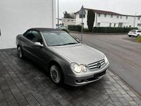 Gebraucht Mercedes CLK320 224 PS (164 kW) 2008 Silber Cabrio