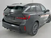 Gebraucht BMW X1 M Sport 163 PS (119 kW) 2024 Schwarz SUV