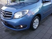 Gebraucht Mercedes Citan 111 Edition 110 PS (80 kW) 2017 Blau Kombi