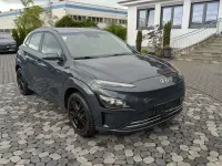 Gebraucht Hyundai Kona Select 100 kW (136 PS) 2022 Blau SUV