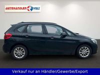 Gebraucht BMW 218 Active Tourer Basis 150 PS (110 kW) 2015 Schwarz Van / Kleinbus