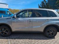 Gebraucht Suzuki Vitara 140 PS (102 kW) 2017 Grau SUV