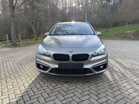 Gebraucht BMW 218 136 PS (100 kW) 2015 Grau Van / Kleinbus