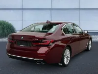 Gebraucht BMW 530e Sport Line 292 PS (214 kW) 2023 Aventurinrot Limousine