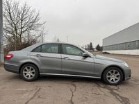 Gebraucht Mercedes E200 Avantgarde 170 PS (125 kW) 2010 Grau Limousine