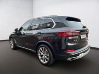 Gebraucht BMW X5 xLine 286 PS (210 kW) 2022 Black sapphire metallic SUV