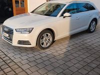Gebraucht Audi A4 Design 150 PS (110 kW) 2018 Weiß Kombi
