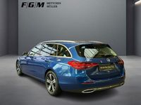 Gebraucht Mercedes C200 Avantgarde 204 PS (150 kW) 2021 Metalliclack spektralblau Kombi