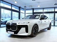 Gebraucht BMW M760e Performance 571 PS (419 kW) 2023 Weiß Limousine