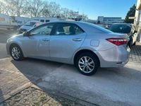 Gebraucht Toyota Corolla Life+ 132 PS (97 kW) 2014 Silber Limousine