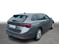 Gebraucht Skoda Octavia Style 150 PS (110 kW) 2023 Grau Kombi