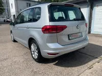 Gebraucht VW Touran Comfortline 150 PS (110 kW) 2019 Silber Van / Kleinbus