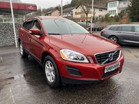 Gebraucht Volvo XC60 Kinetic 163 PS (119 kW) 2012 Rot SUV