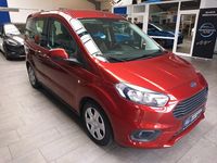 Gebraucht Ford Tourneo Trend 100 PS (73 kW) 2018 Rot Kombi