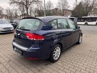 Gebraucht Seat Altea 125 PS (91 kW) 2010 Blau Limousine