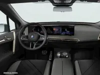 Gebraucht BMW iX 300 kW (408 PS) 2025 Weiß SUV