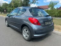 Gebraucht Peugeot 207 73 PS (53 kW) 2009 Grau Kleinwagen