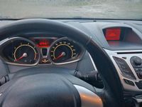 Gebraucht Ford Fiesta 70 PS (51 kW) 2009 Blau Kleinwagen