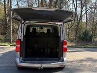 Gebraucht Toyota Proace Team 177 PS (130 kW) 2023 Grau Van / Kleinbus