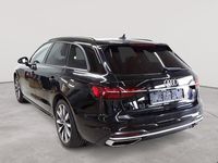 Gebraucht Audi A4 Advanced 163 PS (119 kW) 2022 Brillantschwarz Kombi