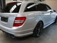Gebraucht Mercedes C63 AMG Avantgarde 457 PS (336 kW) 2009 Silber Limousine