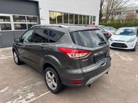 Gebraucht Ford Kuga Titanium 150 PS (110 kW) 2016 Grau SUV
