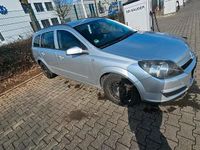 Gebraucht Opel Astra 104 PS (76 kW) 2005 Silber Kombi