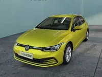 Gebraucht VW Golf VII Life 131 PS (96 kW) 2020 Gelb