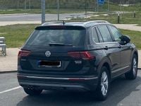 Gebraucht VW Tiguan 179 PS (131 kW) 2017 Schwarz SUV