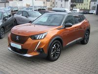 Gebraucht Peugeot e-2008 GT-line 100 kW (136 PS) 2020 Orange fusion (metallic) SUV