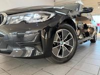 Gebraucht BMW 318 Advantage 150 PS (110 kW) 2022 Schwarz Limousine