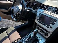 Gebraucht VW Passat 150 PS (110 kW) 2016 Grau Kombi