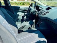 Gebraucht Ford Fiesta Trend 82 PS (60 kW) 2009 Blau Kleinwagen