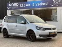 Gebraucht VW Touran Comfortline 140 PS (102 kW) 2011 Silber Van / Kleinbus