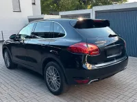 Gebraucht Porsche Cayenne 245 PS (180 kW) 2011 Schwarz SUV