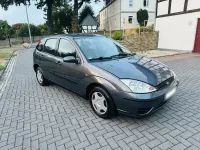Gebraucht Ford Focus 100 PS (73 kW) 2004 Grau Kleinwagen