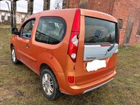 Gebraucht Renault Kangoo 107 PS (78 kW) 2009 Orange