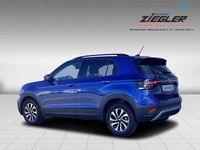 Gebraucht VW T-Cross Active 110 PS (80 kW) 2022 Reef blue (metallic) SUV