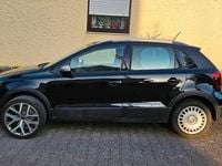 Gebraucht VW Polo Cross 90 PS (66 kW) 2017 Schwarz Kleinwagen