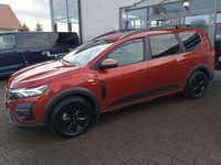 Gebraucht Dacia Jogger Extreme 141 PS (103 kW) 2023 Terrakottabraun Van / Kleinbus